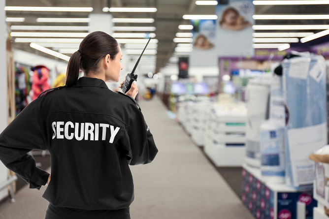 signs-your-retail-store-needs-a-security-guard
